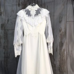 Wedding Gown K 34
